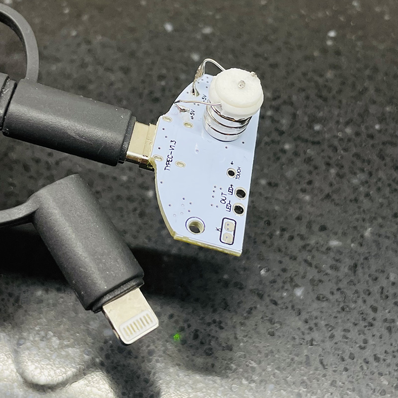 DIY Magnetic Charger for Smart Lock